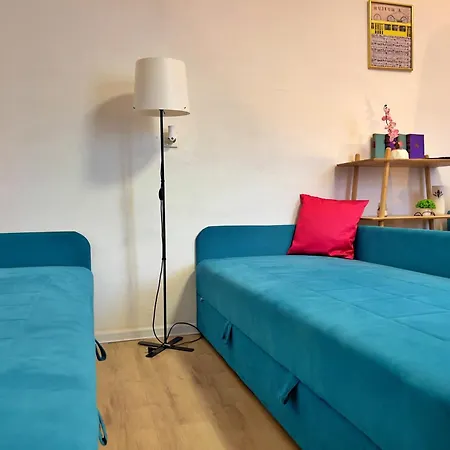 Main Street Apartman *
